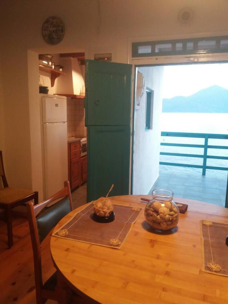 Vila Drougas' Sea House Klima  Exteriér fotografie